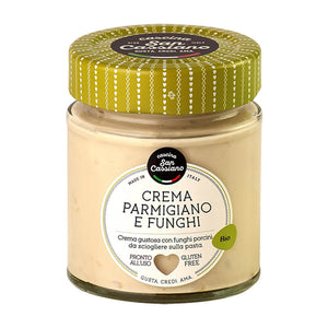 Organic Parmigiano Reggiano cream with mushrooms